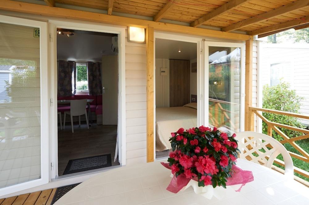 Camping Baia Verde Manerba del Garda Exterior photo