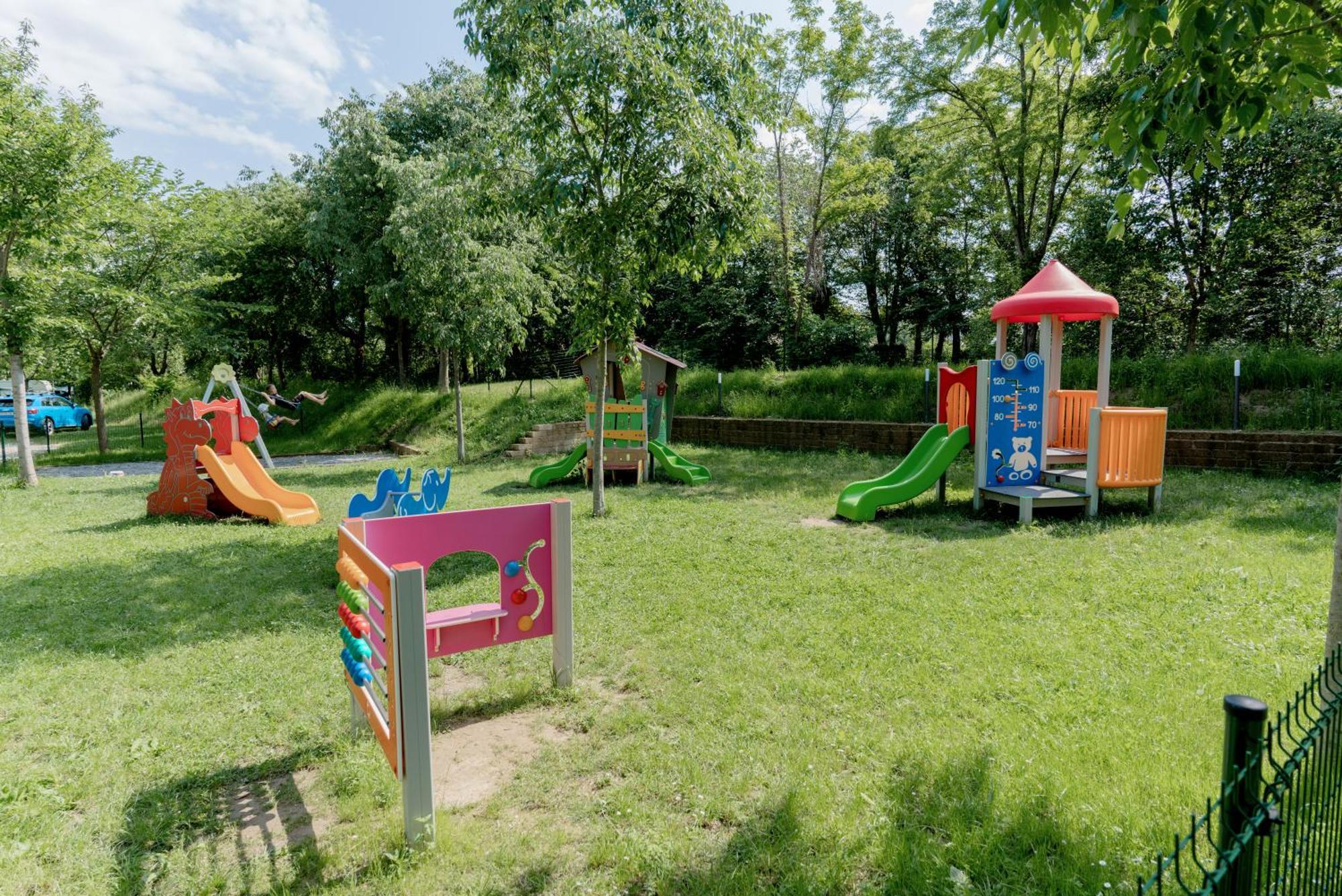 Camping Baia Verde Manerba del Garda Exterior photo