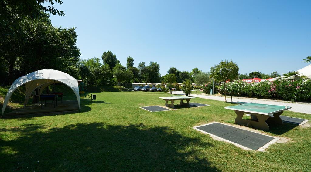 Camping Baia Verde Manerba del Garda Exterior photo