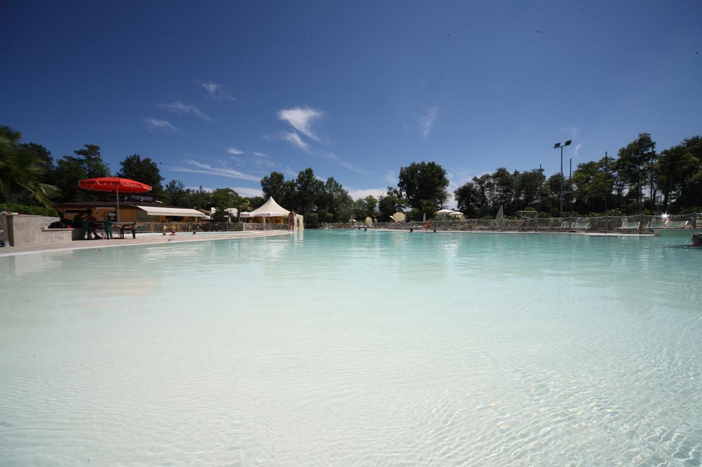 Camping Baia Verde Manerba del Garda Exterior photo