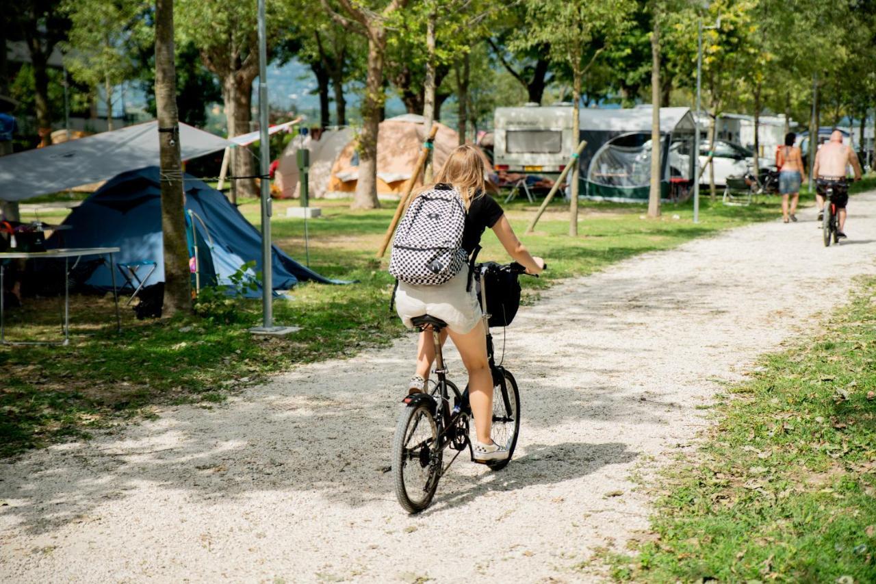Camping Baia Verde Manerba del Garda Exterior photo