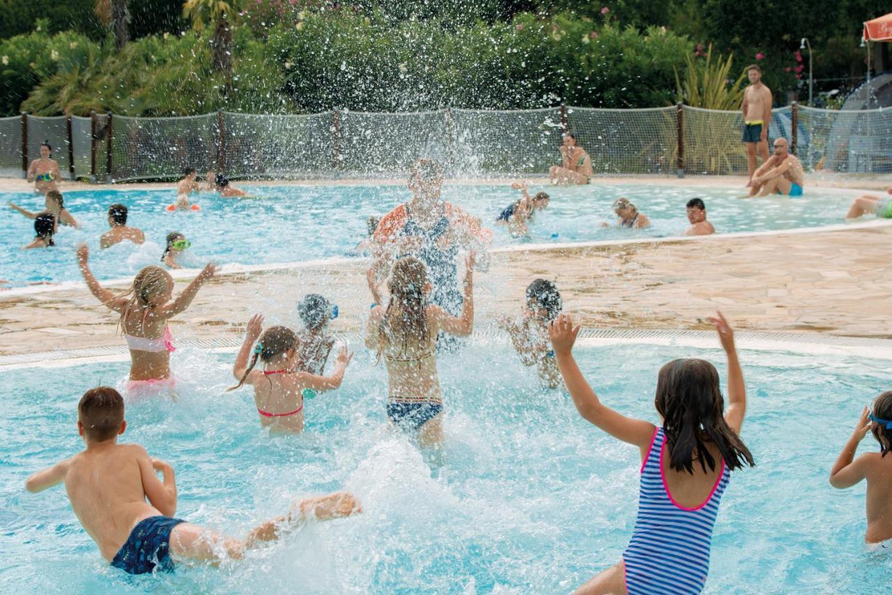 Camping Baia Verde Manerba del Garda Exterior photo